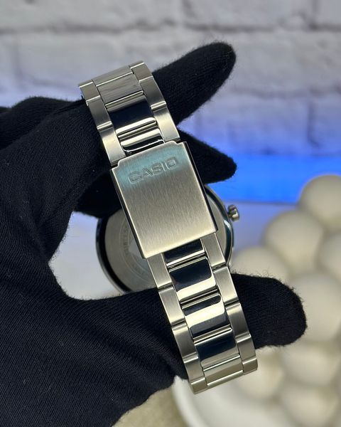 Casio MTP-1303D-1AVDF MTP-1303D-1AVDF foto