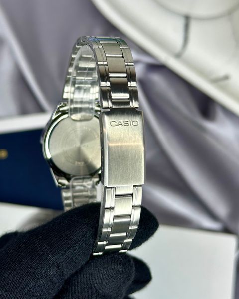 Casio LTP-V005D-2BUDF LTP-V005D-2BUDF foto