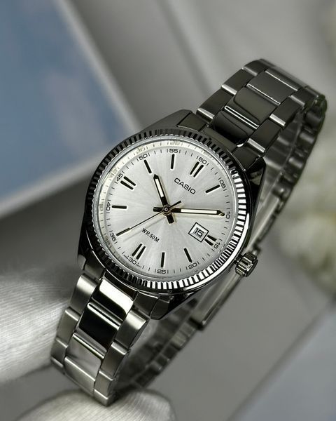 Casio LTP-1302D-7A2VDF LTP-1302D-7A2VDF фото