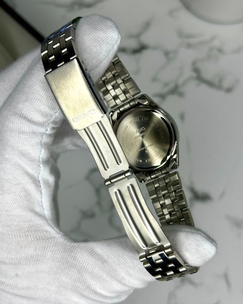 Casio LTP-1335D-7AVDF LTP-1335D-7AVDF foto