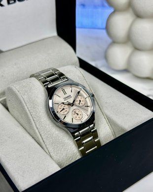 Casio LTP-V300D-4AUDF LTP-V300D-4AUDF foto