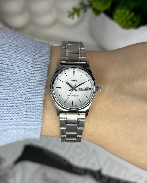 Casio LTP-V006D-7B2UDF LTP-V006D-7B2UDF foto