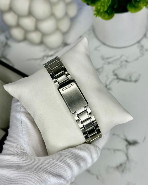 Casio LTP-V300D-4AUDF LTP-V300D-4AUDF foto