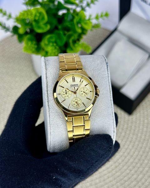 Casio LTP-V300G-9AUDF LTP-V300G-9AUDF foto