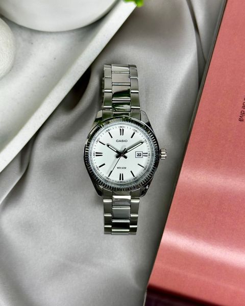 Casio LTP-1302D-7A1VDF LTP-1302D-7A1VDF foto
