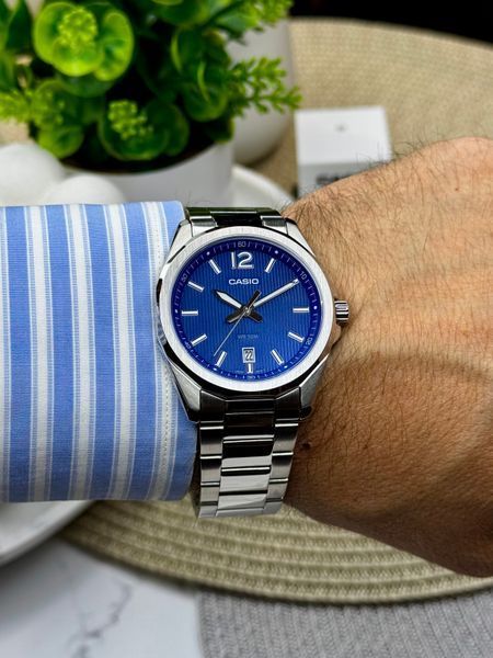 Casio MTP-E725D-2AVDF MTP-E725D-2AVDF фото