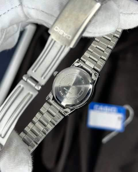 Casio LTP-V002D-2B3UDF Casio LTP-V002D-2B3UDF фото