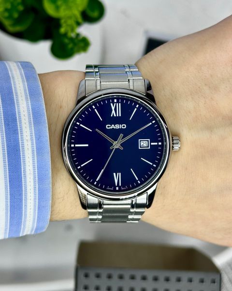 Casio MTP-V002D-2B3UDF MTP-V002D-2B3UDF foto