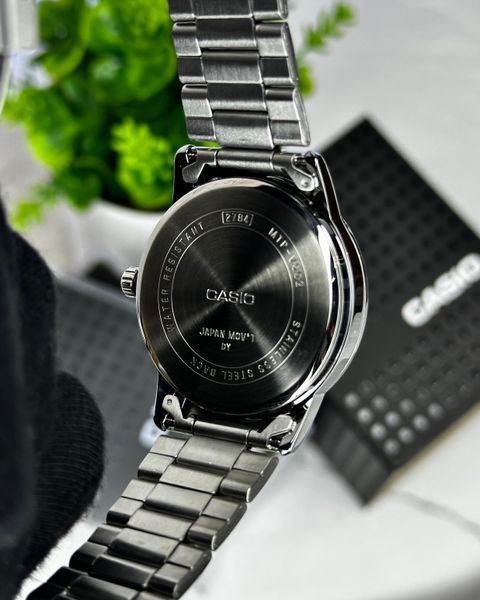 Casio MTP-V002D-2B3UDF MTP-V002D-2B3UDF foto