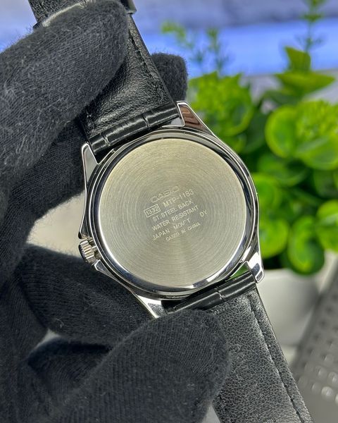 Casio MTP-1183E-7BDF MTP-1183E-7BDF foto