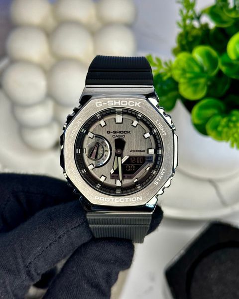 Casio G-Shock GM-2100-1AER G-Shock GM-2100-1AER foto