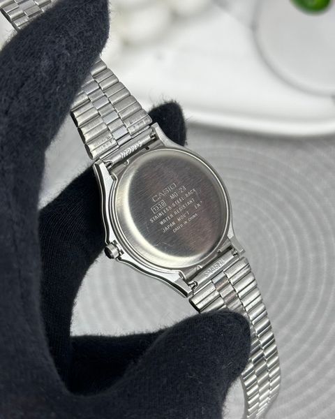 Casio MQ-24D-7EDF MQ-24D-7EDF foto