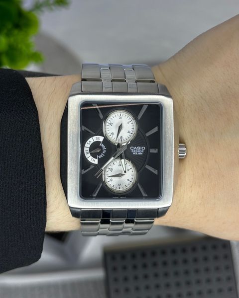 Casio BEM-303D-1AVDF Casio BEM-303D-1AVDF foto