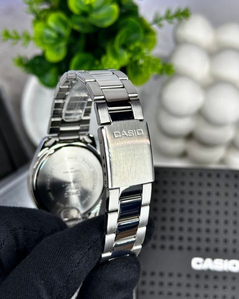 Casio MTP-1302DD-5AVDF MTP-1302DD-5AVDF foto